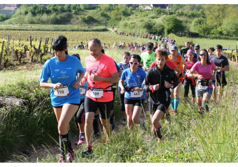 Le comité de jumelage participe au trail de St Désert en Bourgogne